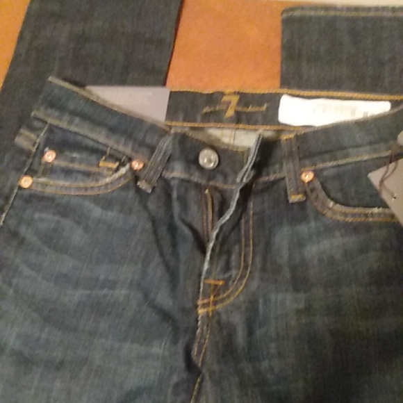 Jeans - Picture 6 of 7